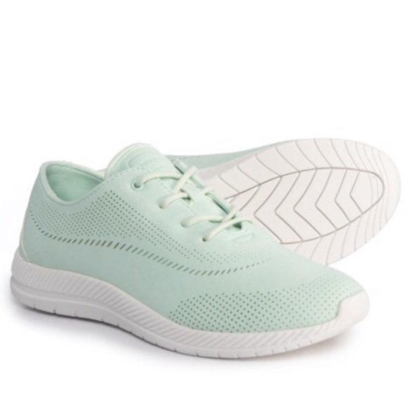 easy spirit gerda sneaker